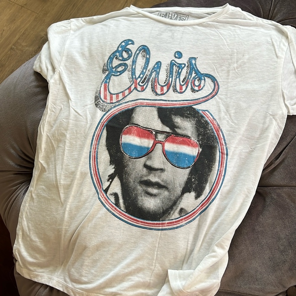 Elvis Presley tee